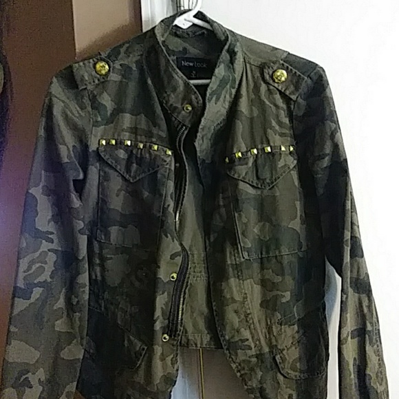 Camo jacket with studs - Picture 2 of 2